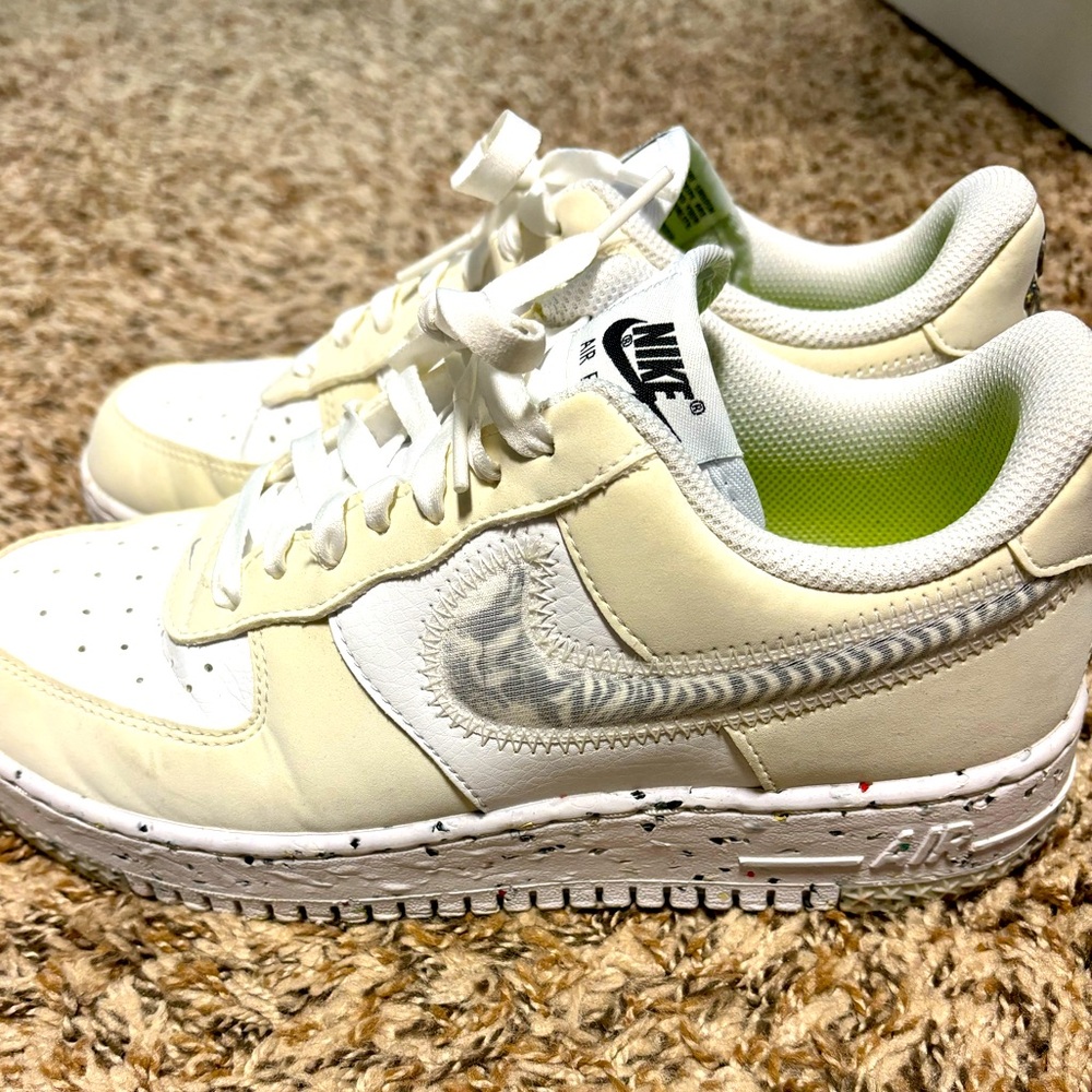 Nike Air Force 1